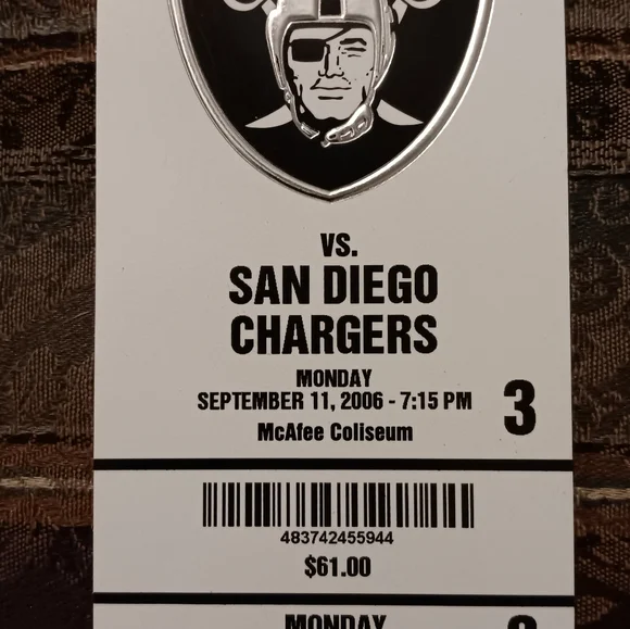 9-11-2006 Oakland Raiders Vs San Diego ChargersPhilip Rivers First NFL Start
